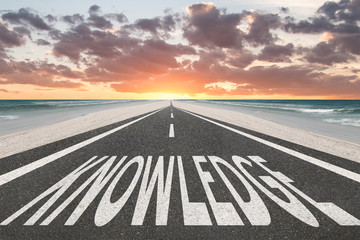 今( )昨( )的成语