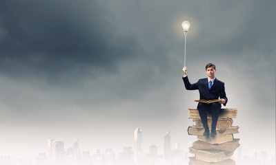 有没有什么脚低按摩的方法？